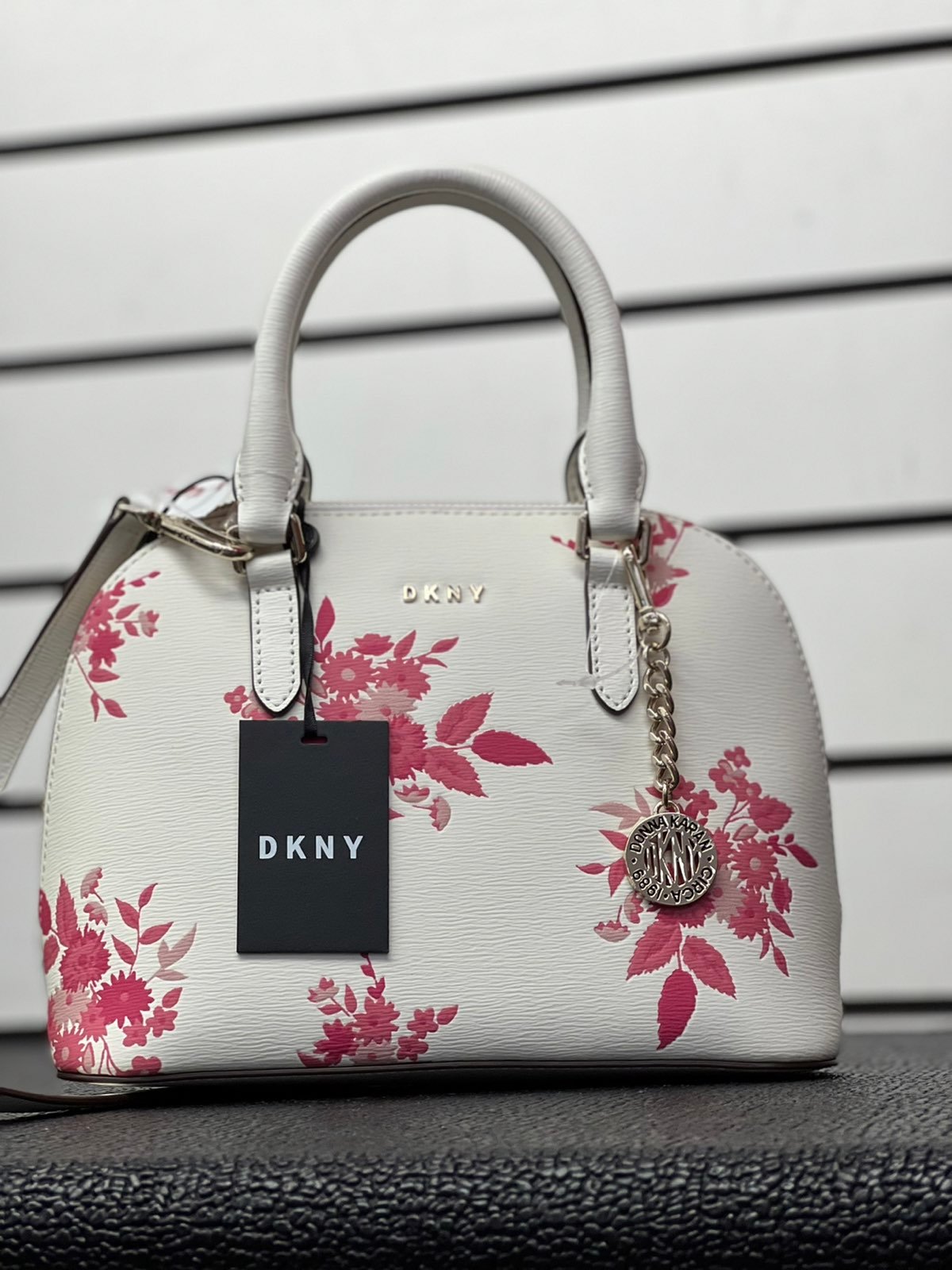 dkny black purse