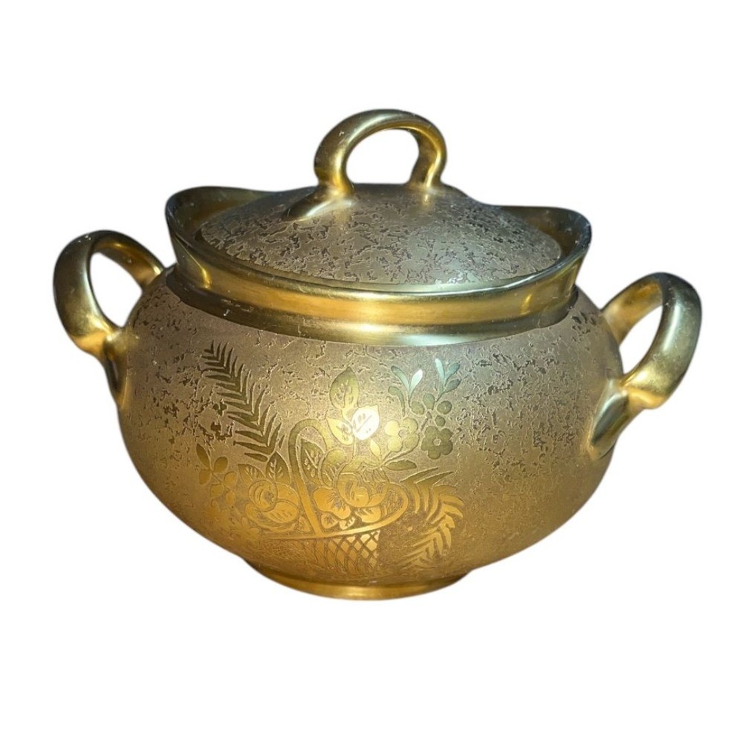 VINTAGE HUTSCHENREUTHER SELB BAVARIA PORCELAIN SUGAR BOWL W/HANDLES LID GOLDEN