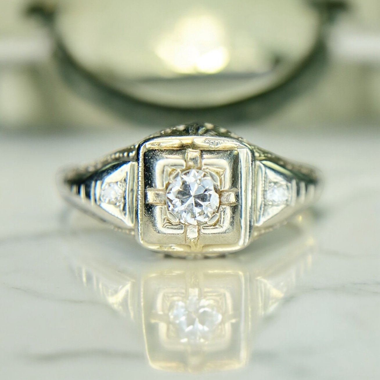 Vintage Art Deco 18k White Gold Old European Diamond Filigree Engagement Ring
