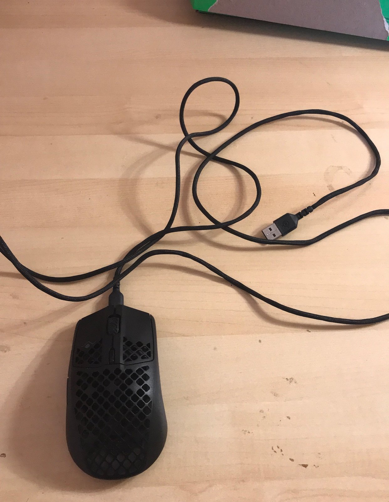 Steel series aerox 3 mouse