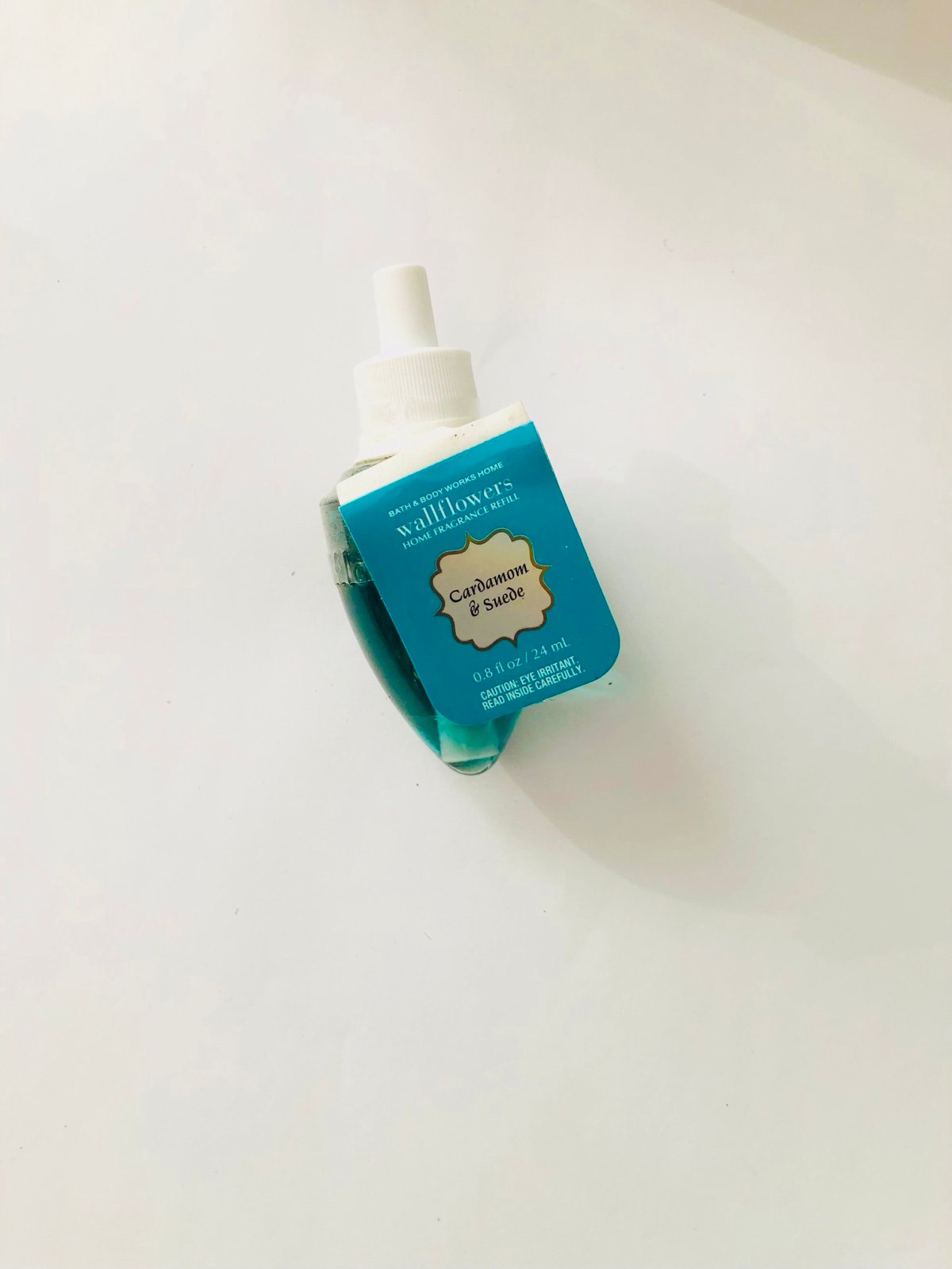 Bath & Body Works VRHTF New Cardamon & Suade Wallflower Refill x1