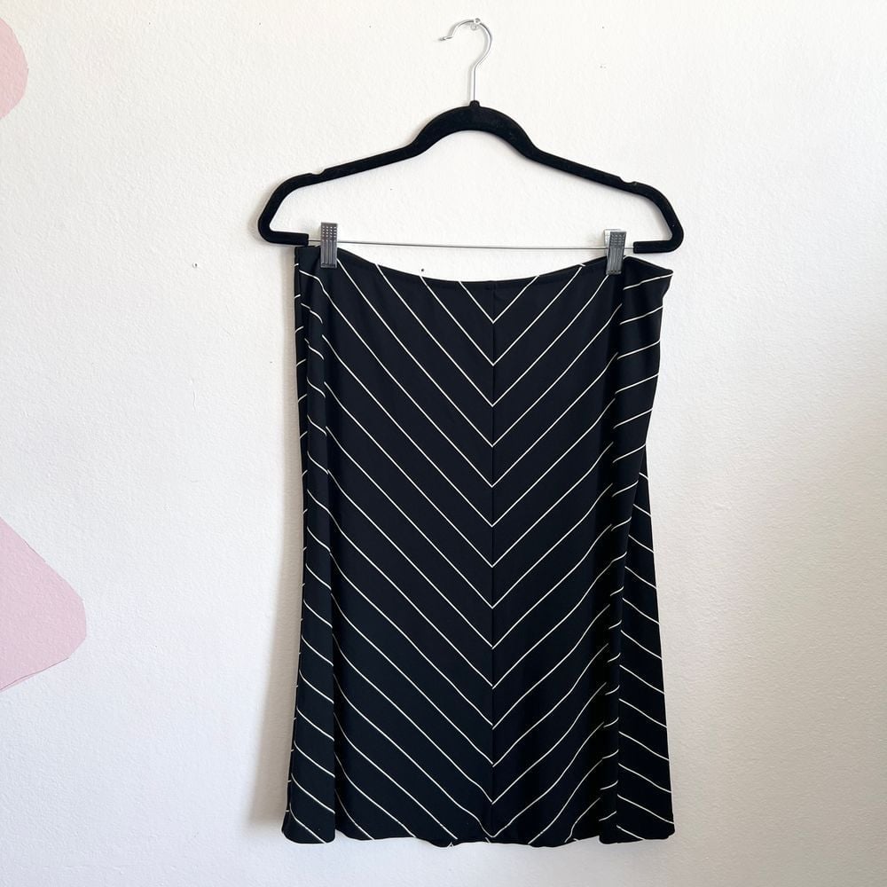 Vintage Y2K Chevron Skirt, Office Siren, Gothic, Witchy, Large