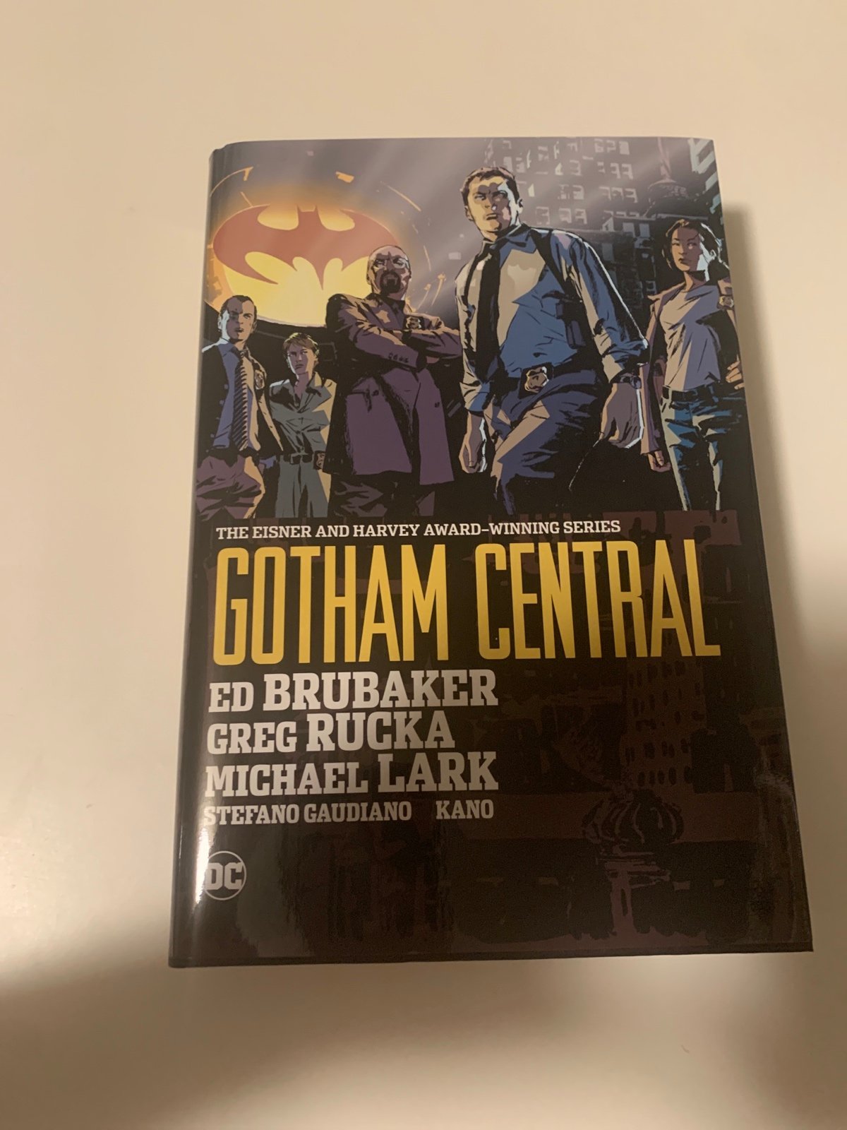 DC Comics GOTHAM CENTRAL OMNIBUS
