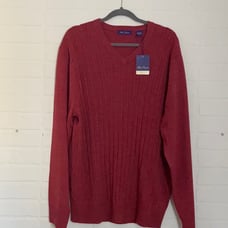 Alan Flusser Men’s V-Neck Sweater