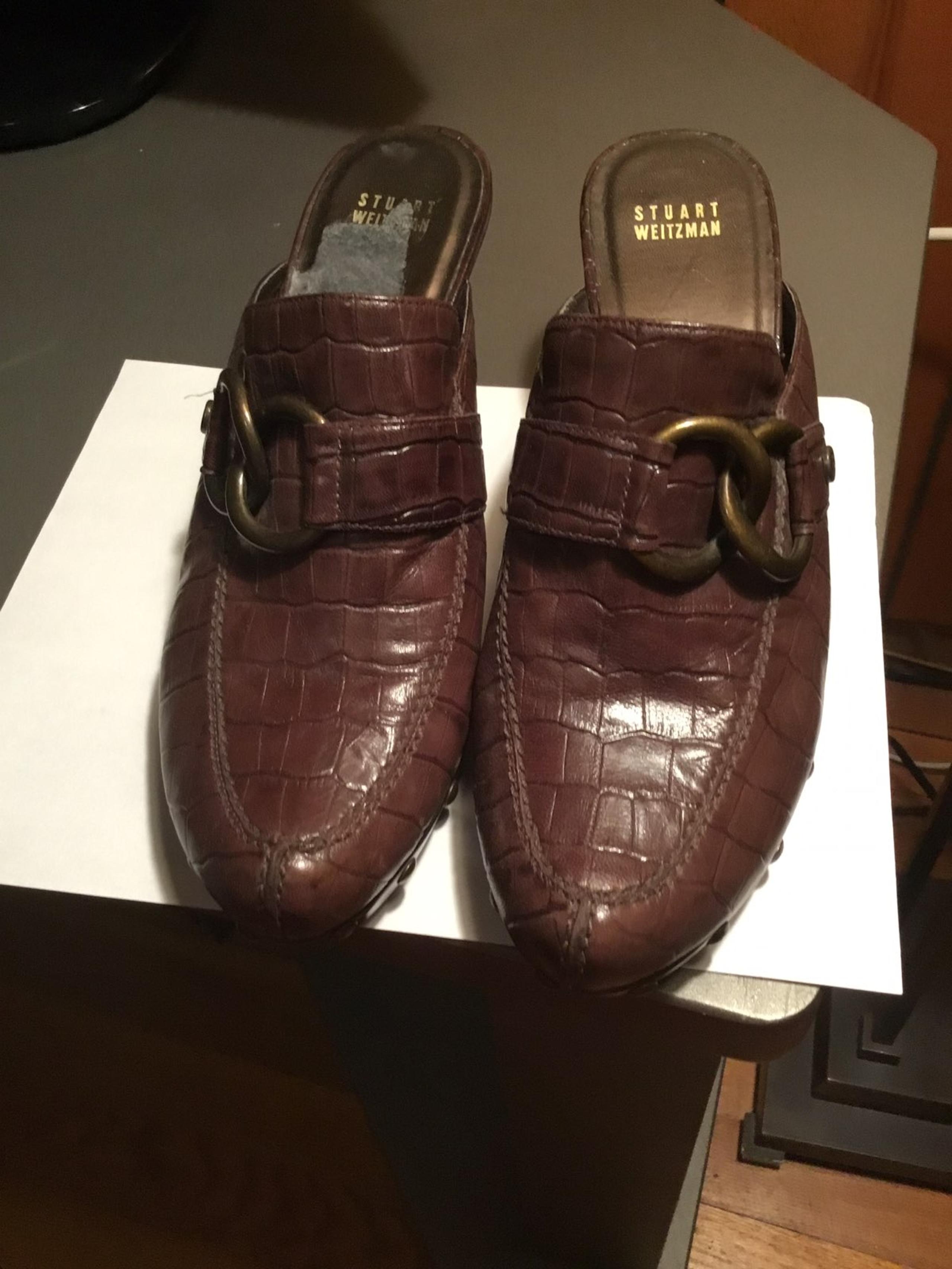 Stuart Weitzman Clog/slip On
