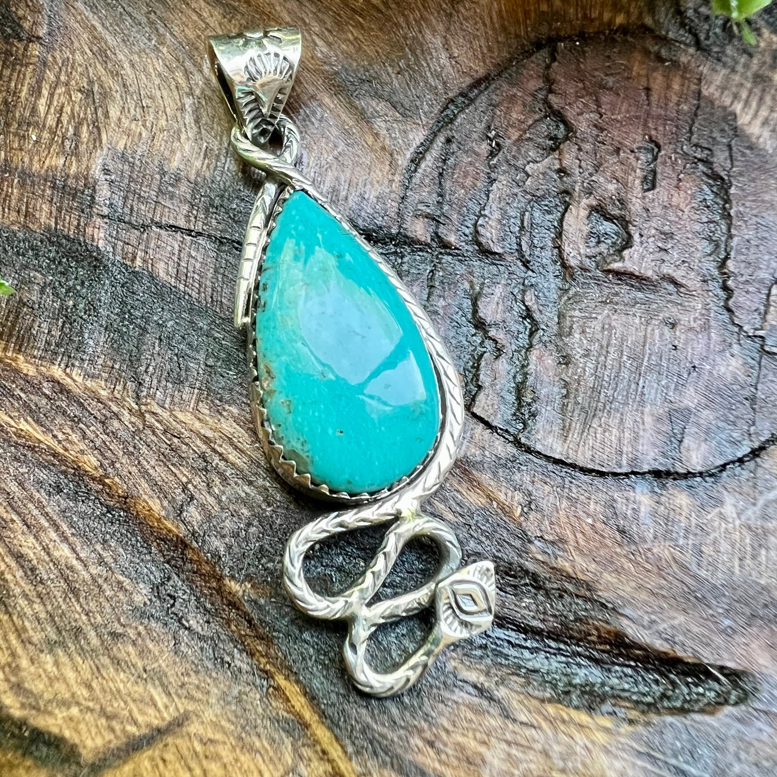 925 Sterling Silver & Turquoise Teardrop Pendant With Snake Design