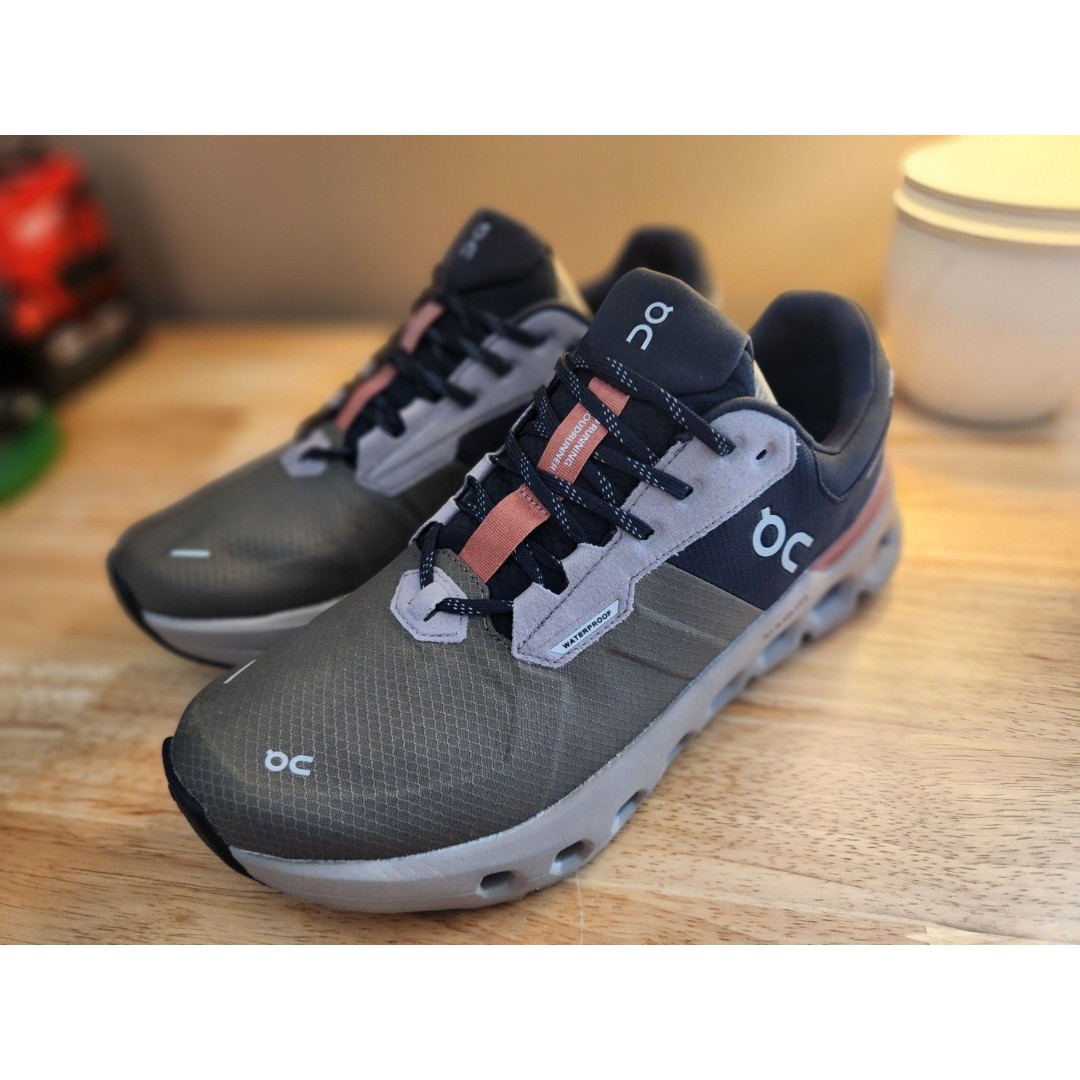 NEW On Cloudrunner 2 Trail Running Shoe - WATERPROOF - Women’s Size 10.0