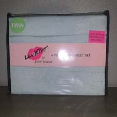 NWT Betsey Johnson Pastel Blue- Green Twin Sheets