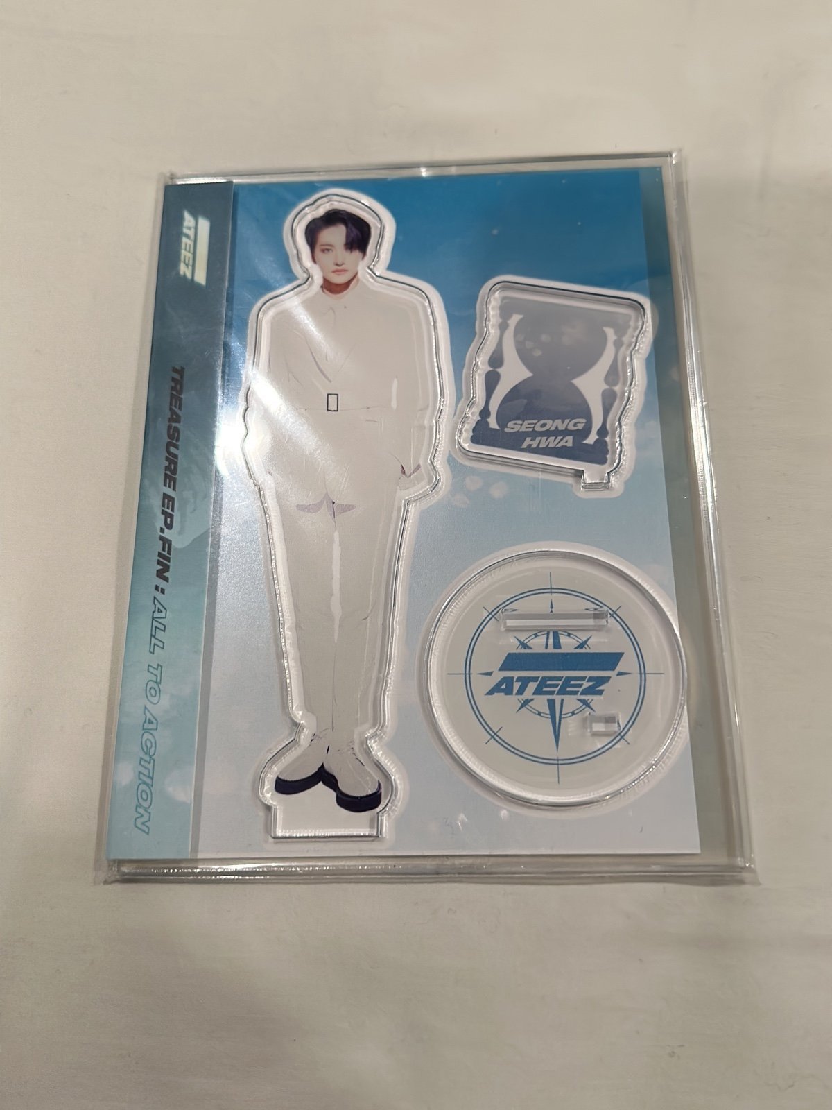 ATEEZ SEONGHWA ARCYLIC STANDEE VER 2