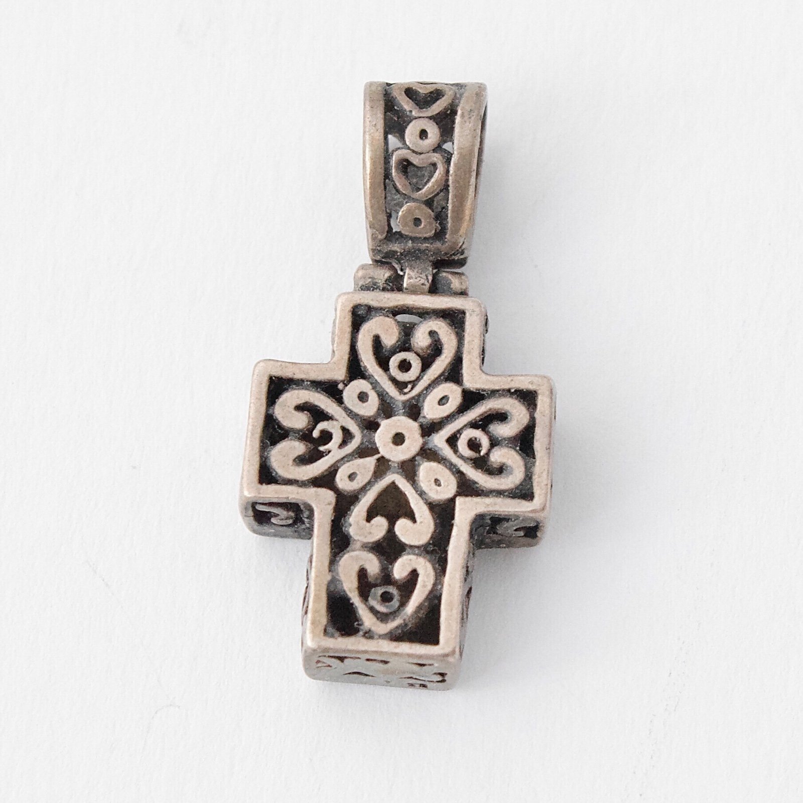 Vintage Sterling Silver Cross Necklace Pendant Thick 3D Openwork Heart Filigree