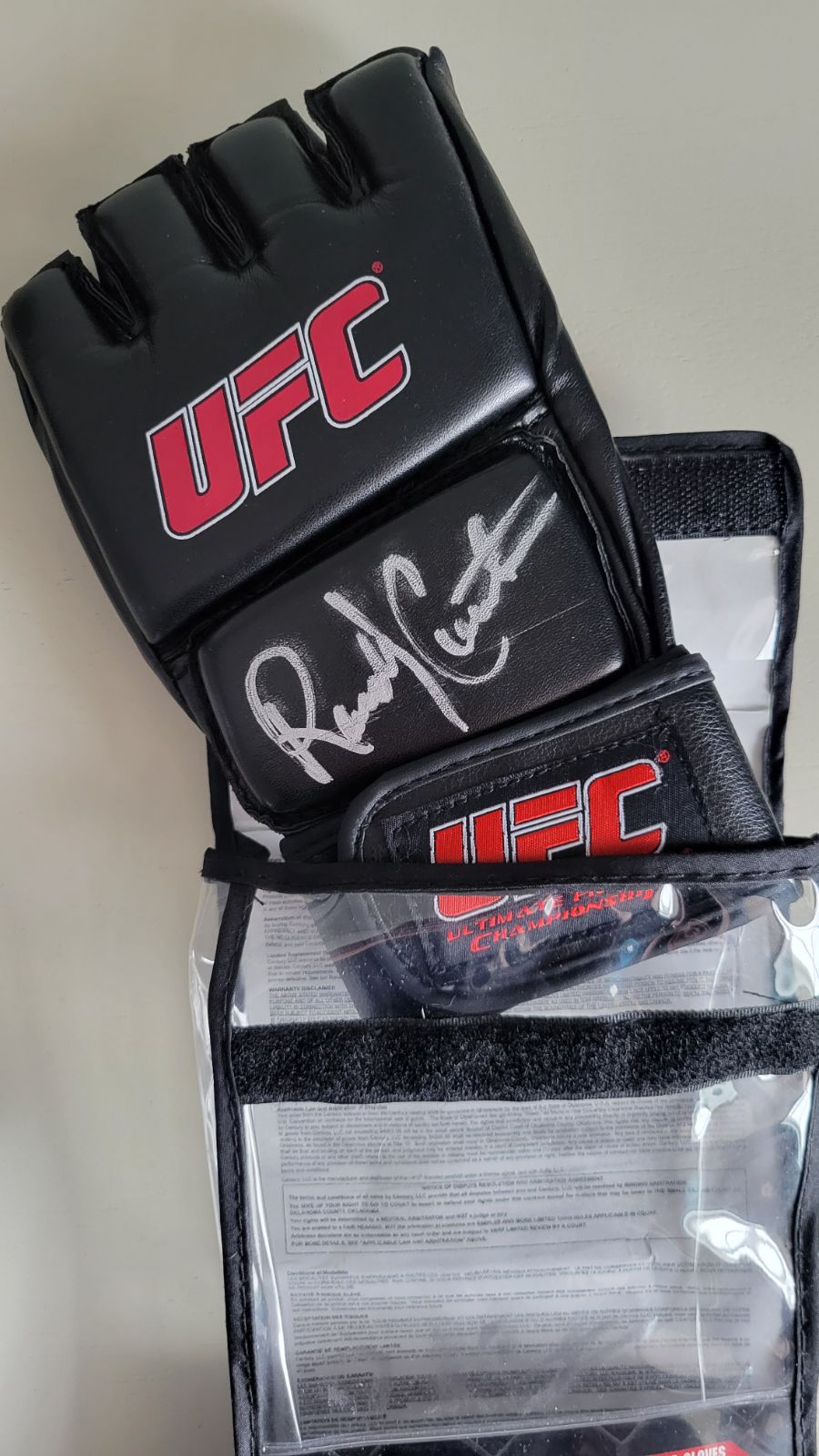 UFC MMA Legend Randy Couture autographed signed glove