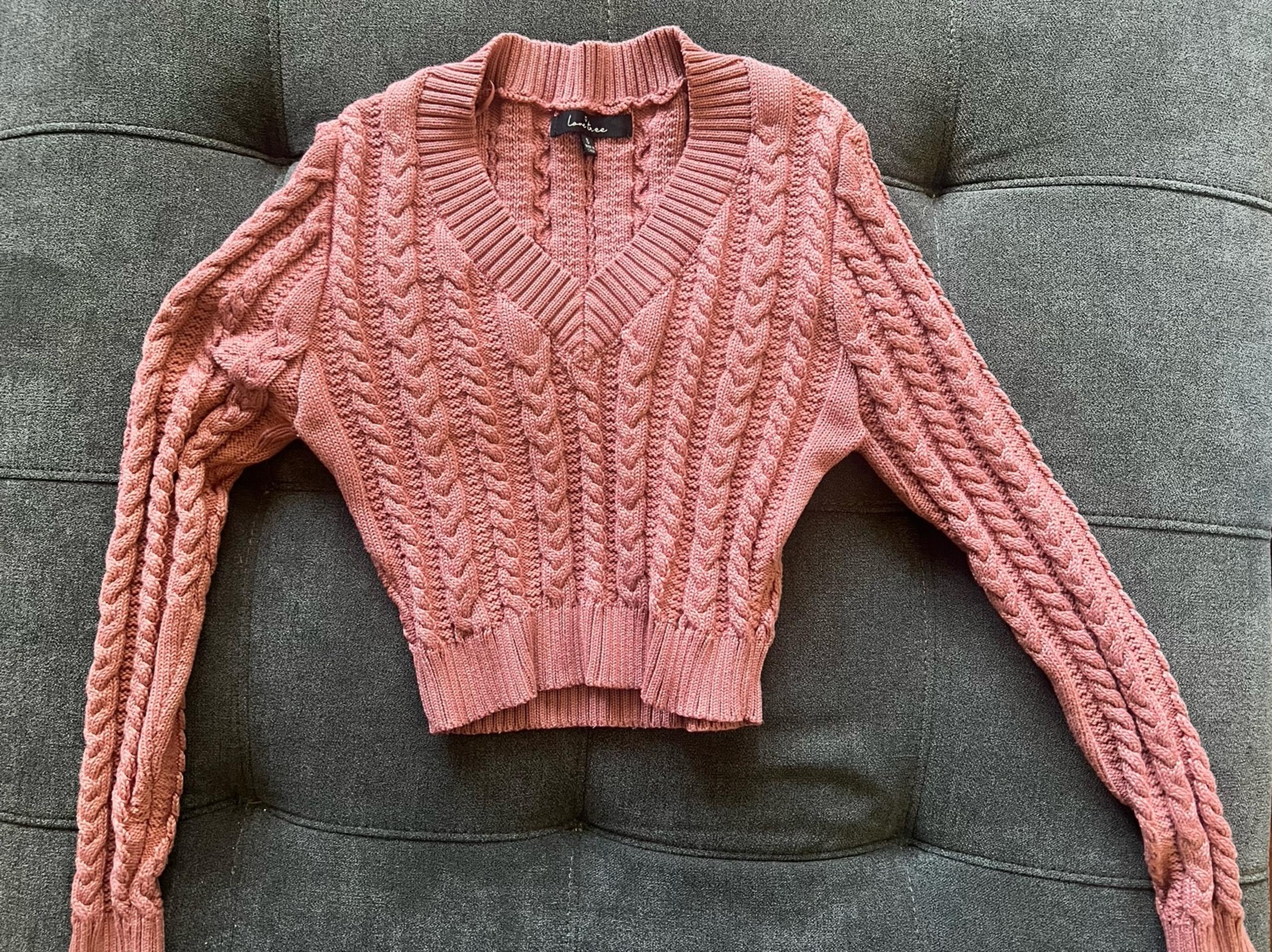 sweater - Love Tree