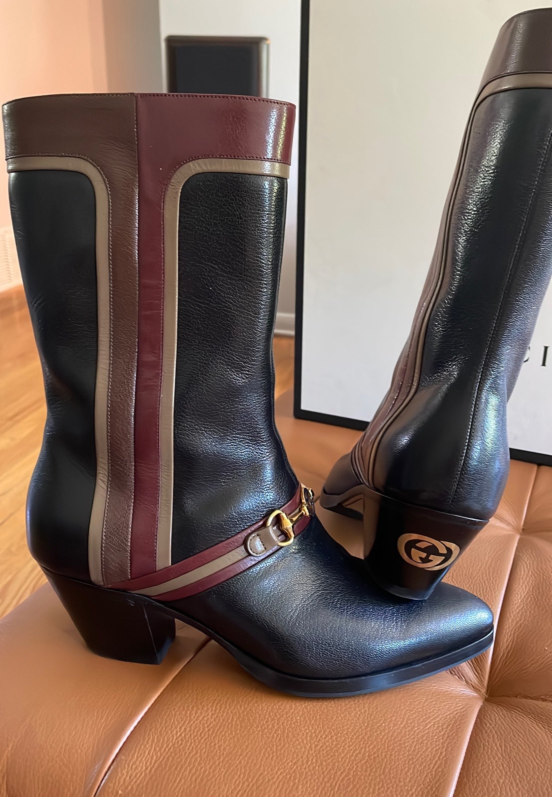 Gucci unisex boots