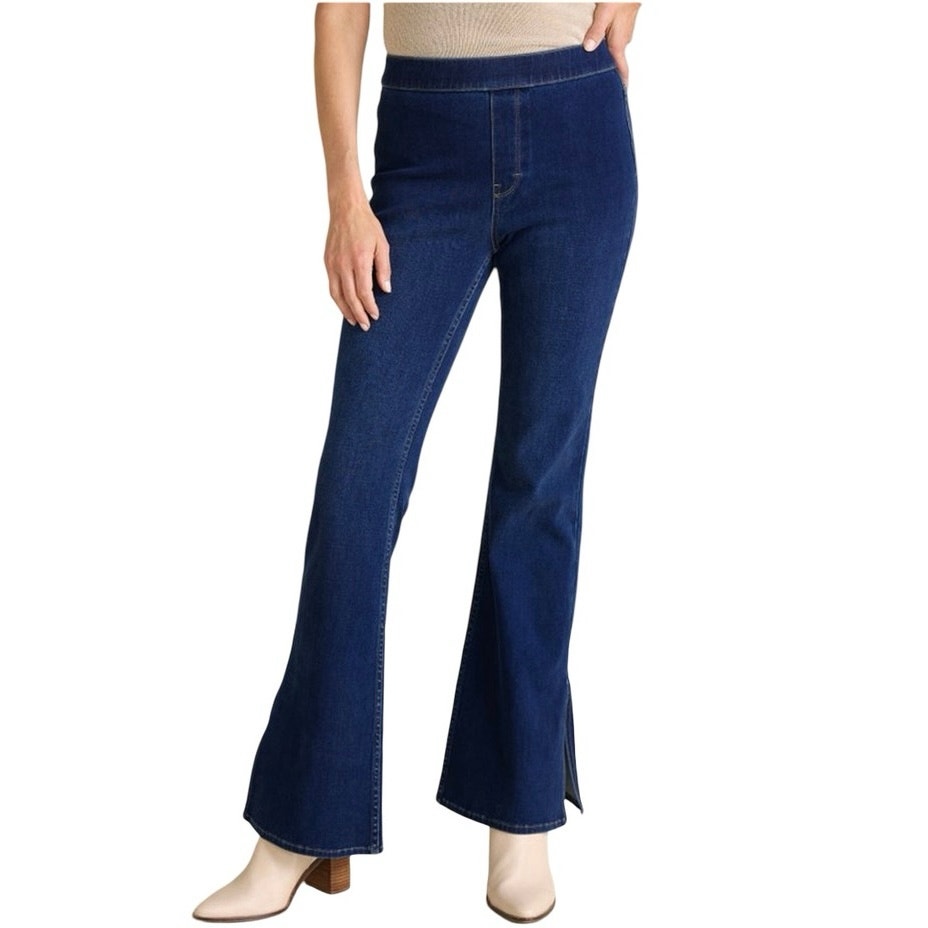 NWT Soft Surroundings Women’s Ultimate Denim Slit Hem Flare Jeans Size Medium