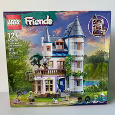 LEGO Friends Castle bed and breakfast