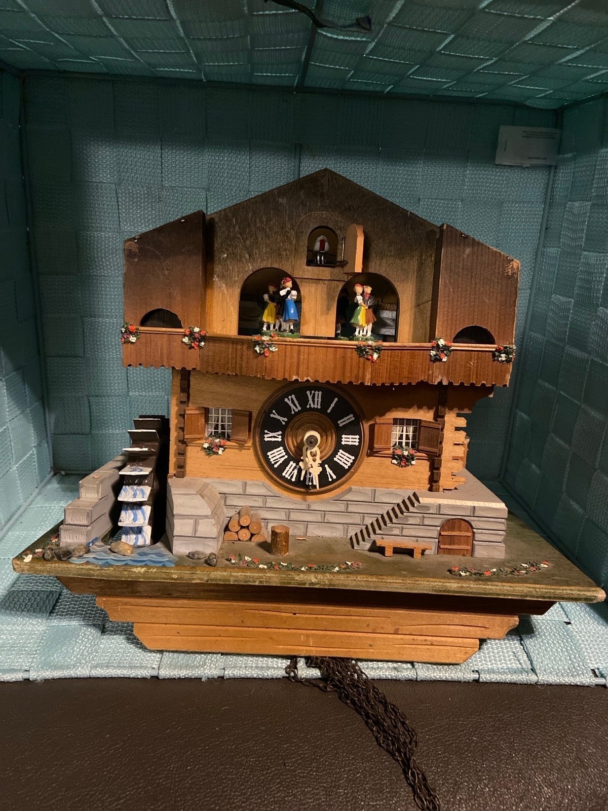 Cuckoo Clock Black Forest House w/German Music - untested for parts plays music!