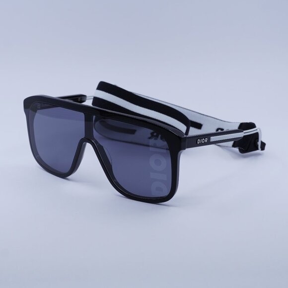 New Dior DIORFAST M1I 10A8 Sunglasses - Black Frame, Smoke Lenses