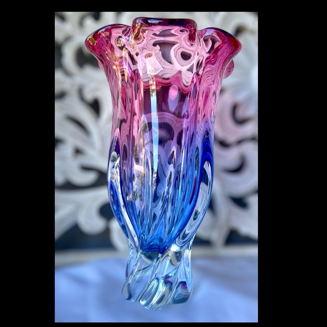 Hand Blown Glass Vase Artist Josef Hospoka Mid-Century 11 Vintage