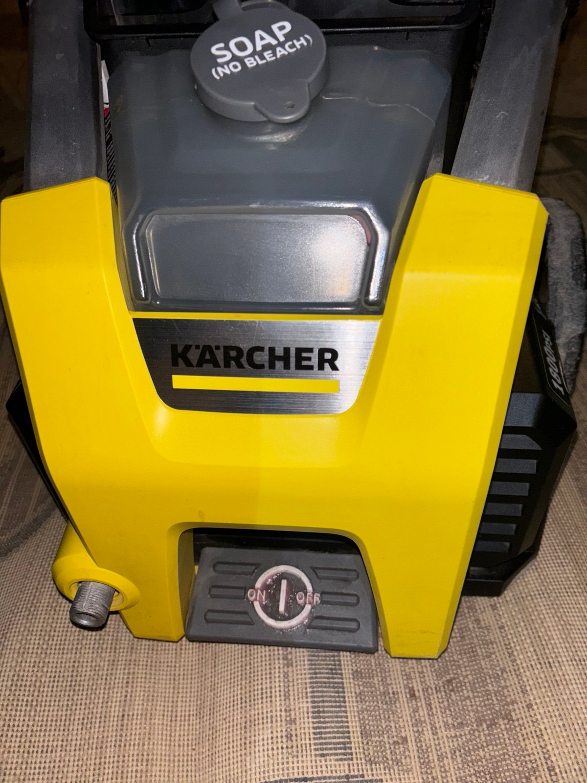 Pressure washer