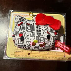 Hello Kitty 50th anniversary retractable ID plush holder