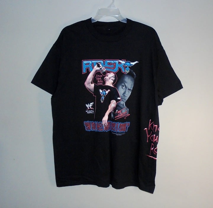 Vintage 2000 WWF Smell What Rock Is Cookin' Great One Know Your Role Shirt NWOT
