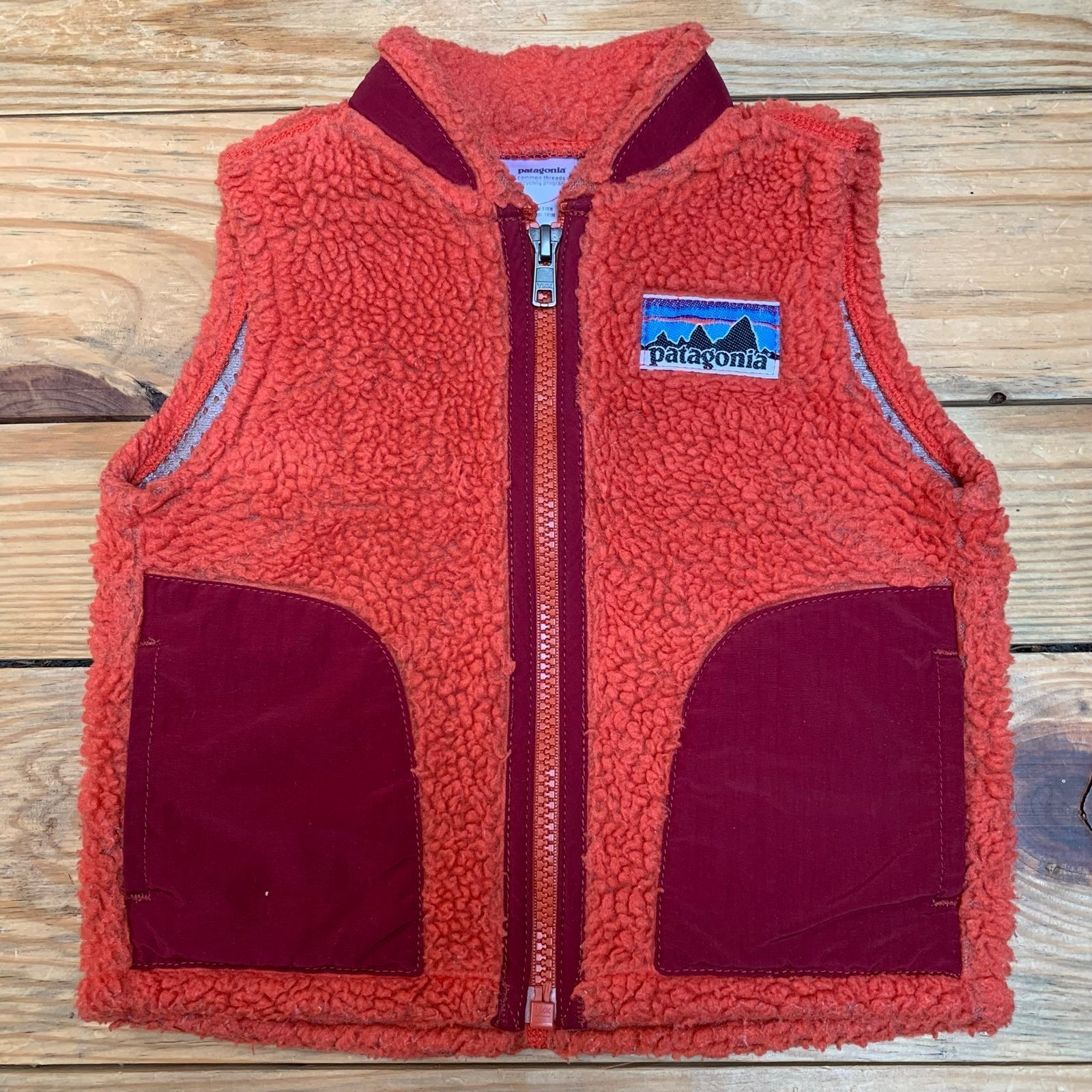 Patagonia baby retro pile vest 12M