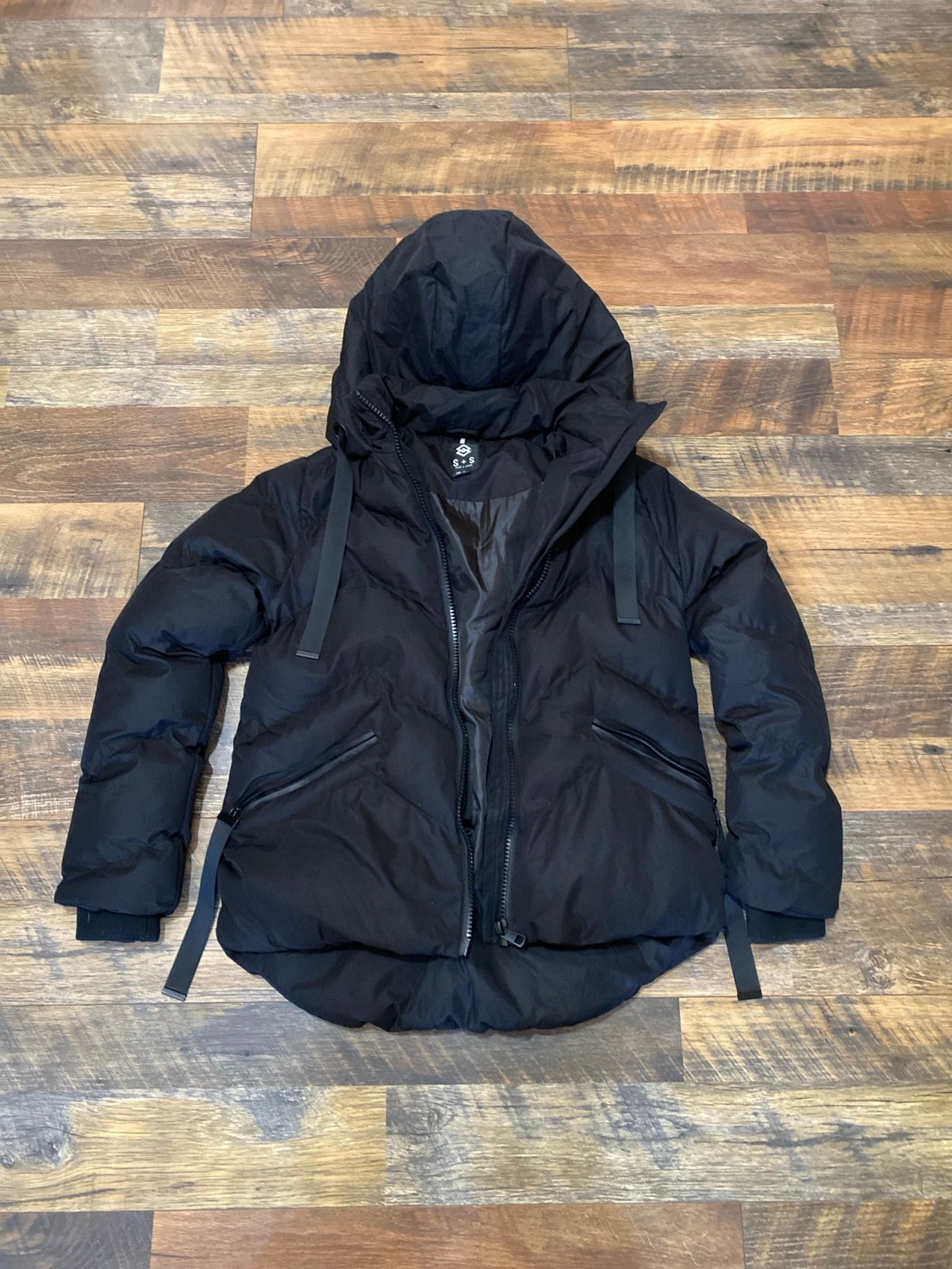 Saint and Sinner Womens Puffer Coat Jacket Black