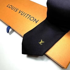 Excellent Condition Louis Vuitton Silk Tie 100%