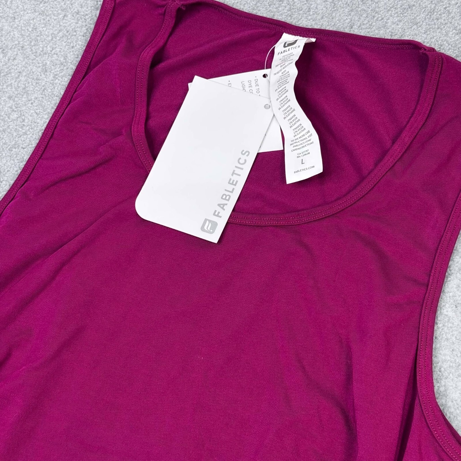 NEW Fabletics Kathie Seamless Ruched Tank Top Women Size Large Gym Running