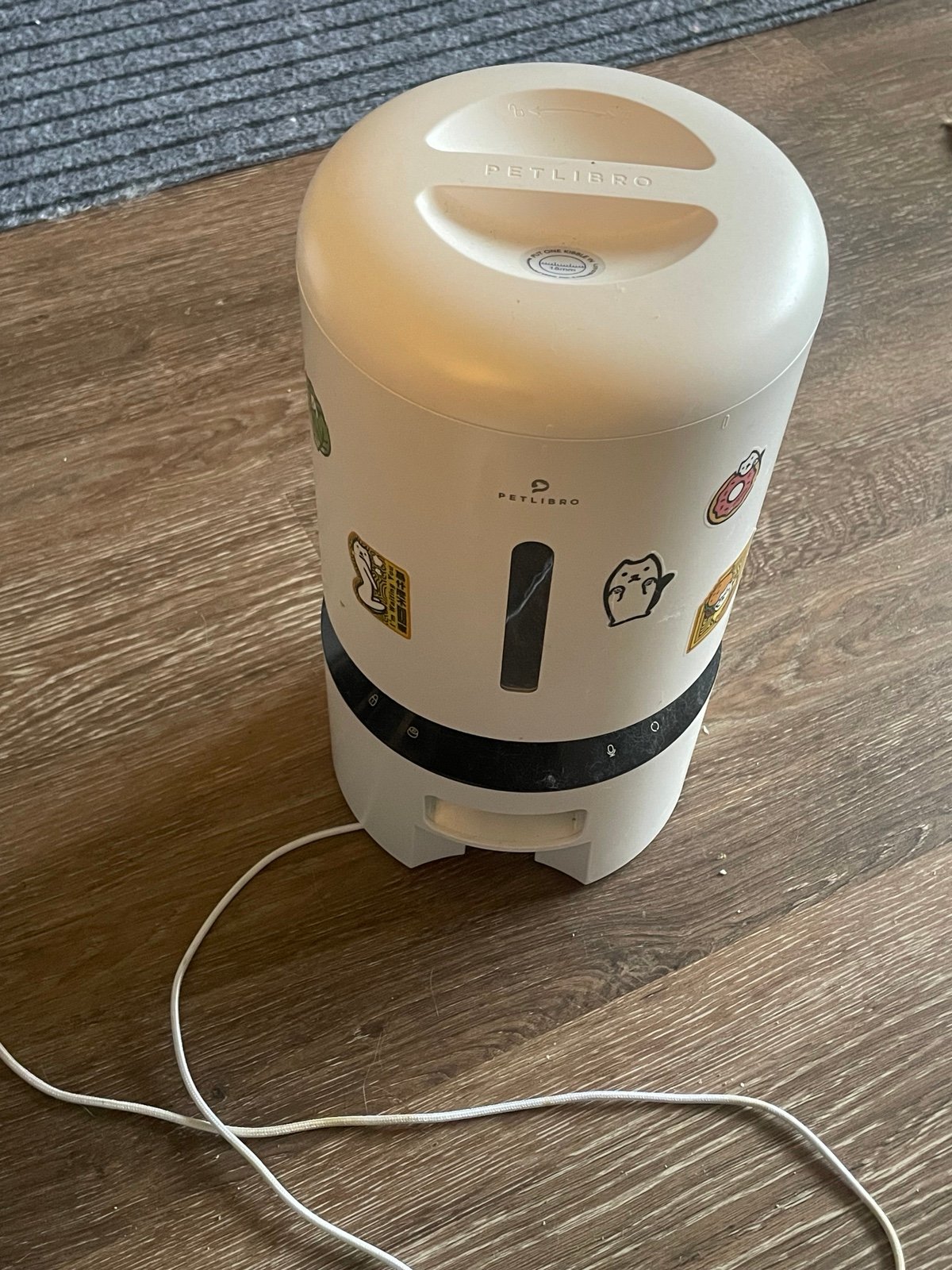 PETLIBRO automatic pet feeder with camera, WiFi connection with app, cat and dog