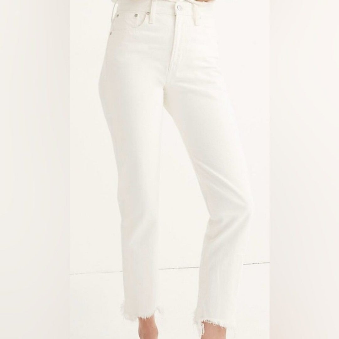 NWOT Madewell Women’s “The Perfect Summer Jean” Destructed Hem Edition