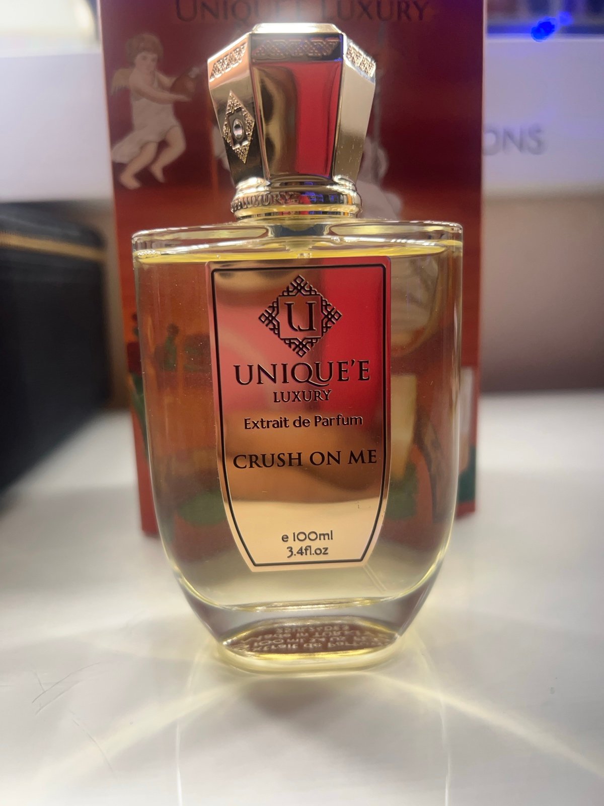 Uniquee luxury Crush on me