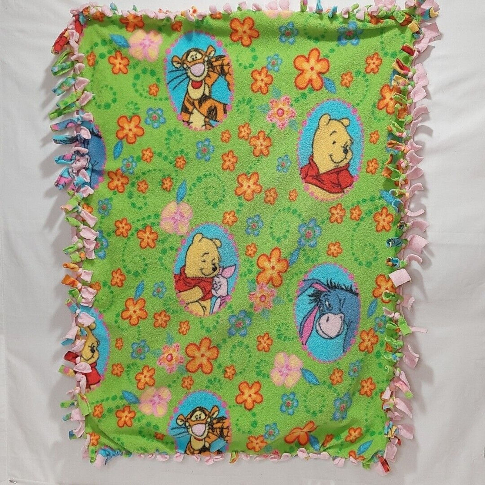 Vintage Winnie the Pooh & Friends Plush Fleece 32x24 Baby Girl Hand Tied Blanket