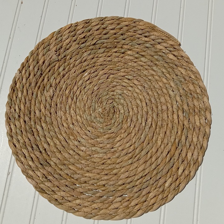 DEFINED DECO Round Rattan Placemats 14 Hyacinth Woven Natural Weave SET OF 10