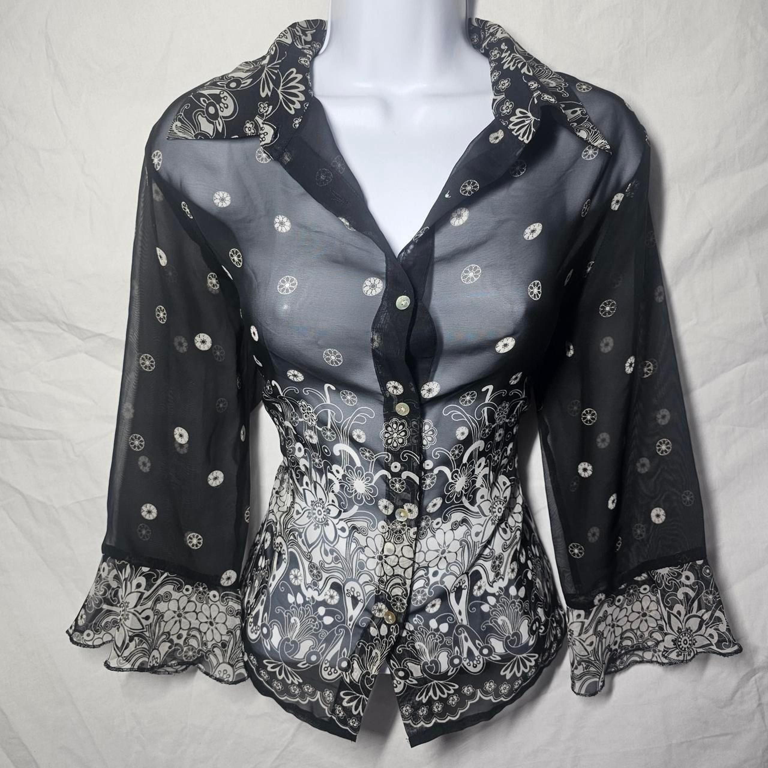 Vintage 90s chiffon sheer whimsigoth gothic 3/4 sleeve top