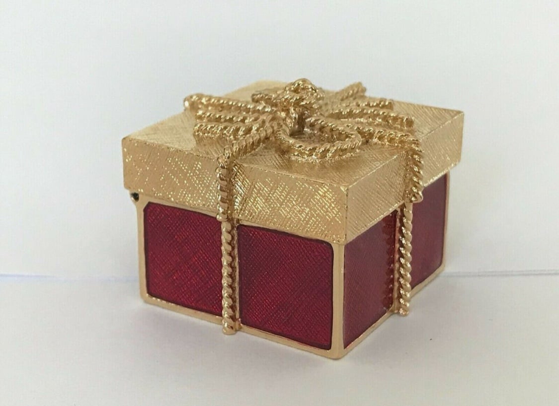 Estee Lauder 2005 HOLIDAY GIFT BOX PERFUME COMPACT MINT EMPTY