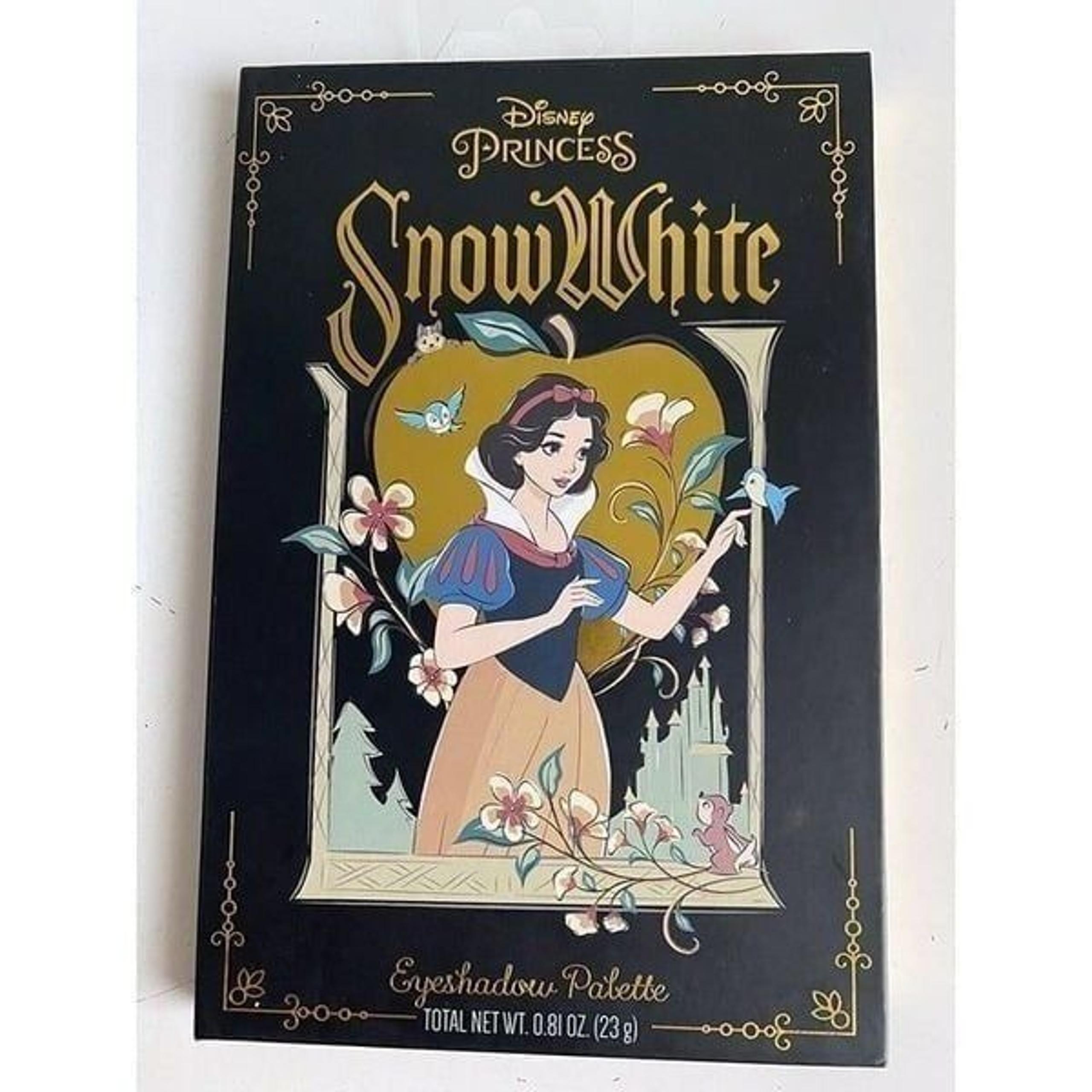 Disney Princess Snow White Eyeshadow Palette Eye Makeup 12 Color Taste Beauty