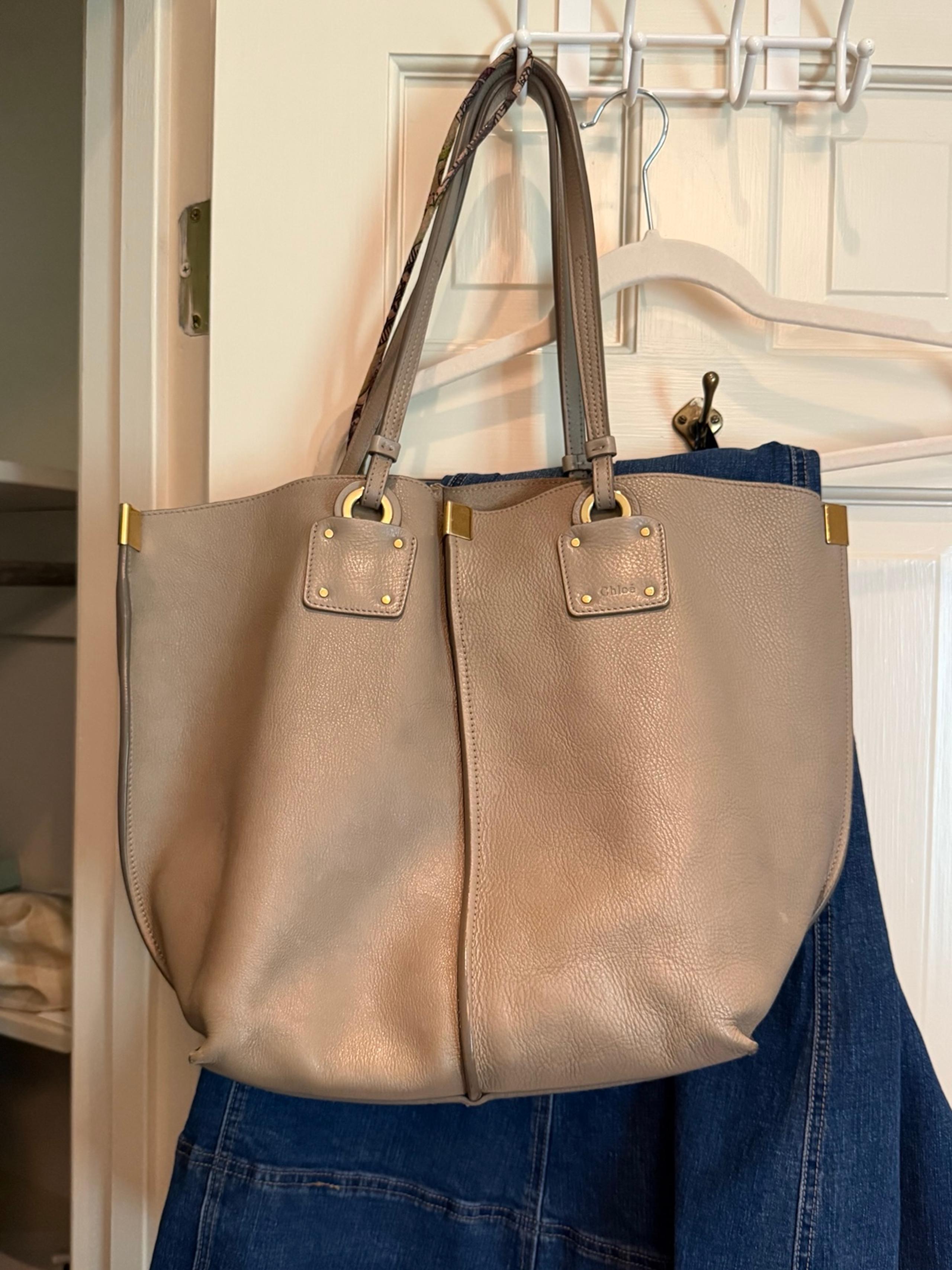 Chloe Vick’s Taupe gray neutral color calfskin leather shoulder tote shopper bag