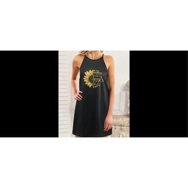 Beautiful, sunflower dress fits a large