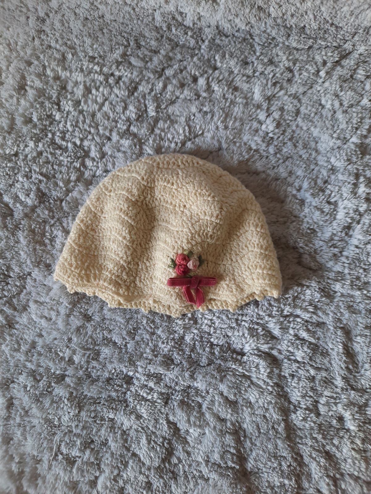 Gymboree Girl Hat size 3-6 months New