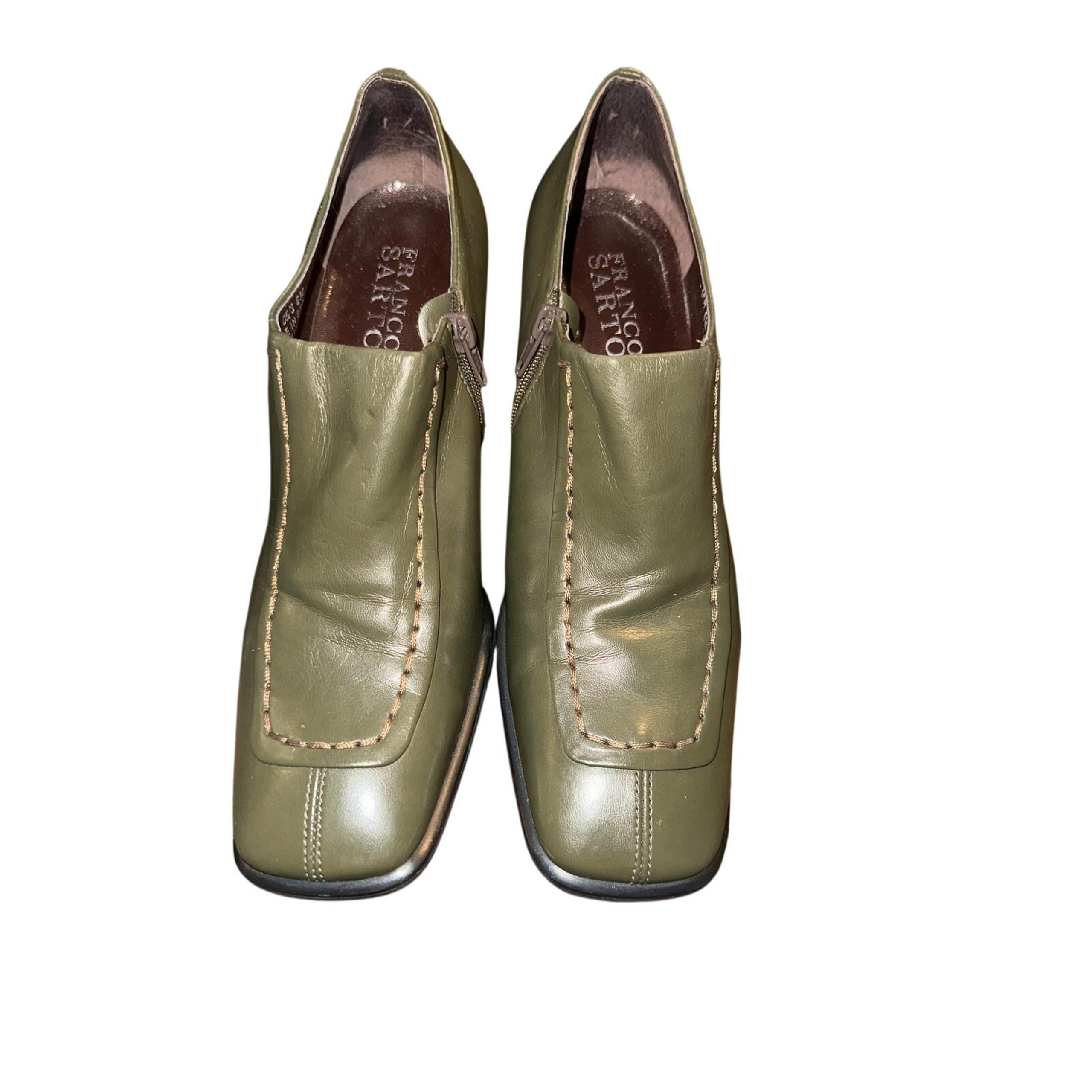 Women’s Franco Sarto Green Leather Heeled Shoes. Size 6