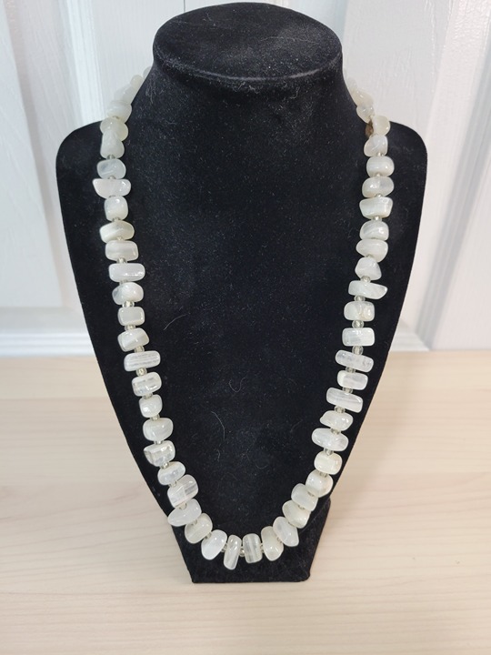 Antique Vintage Midcentury Moonstone Polished Squared Bead Barrel Clasp Necklace