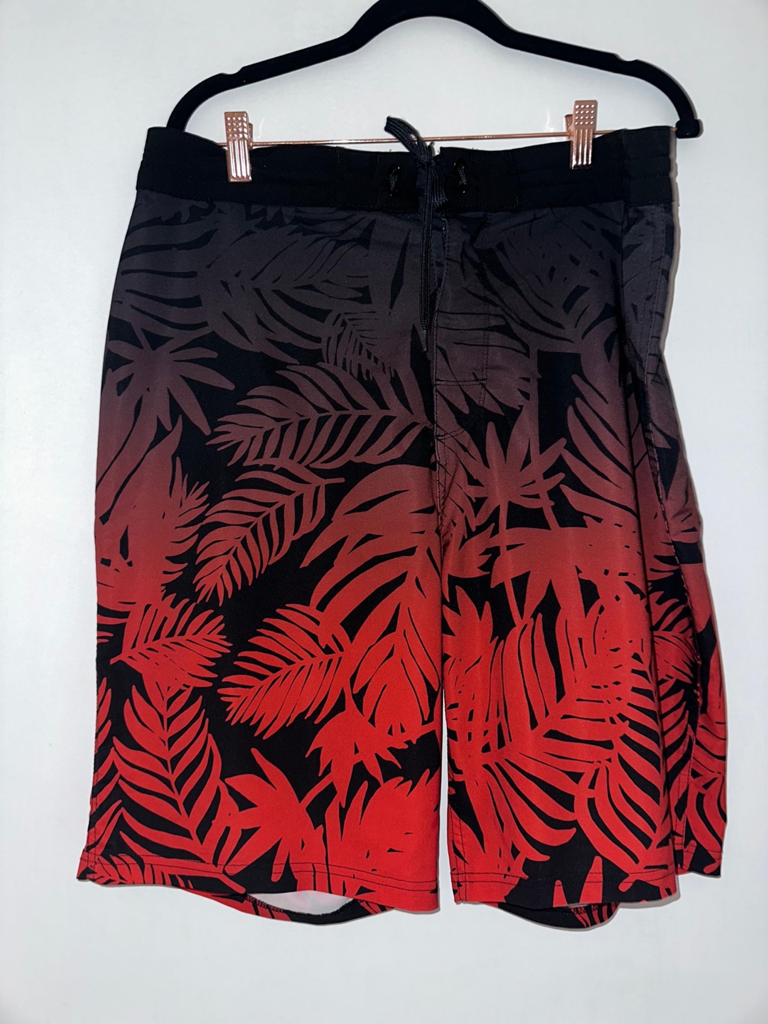Old Navy Board Shorts Mens 36 California Red Black Hawaiian Floral Ombre Swim