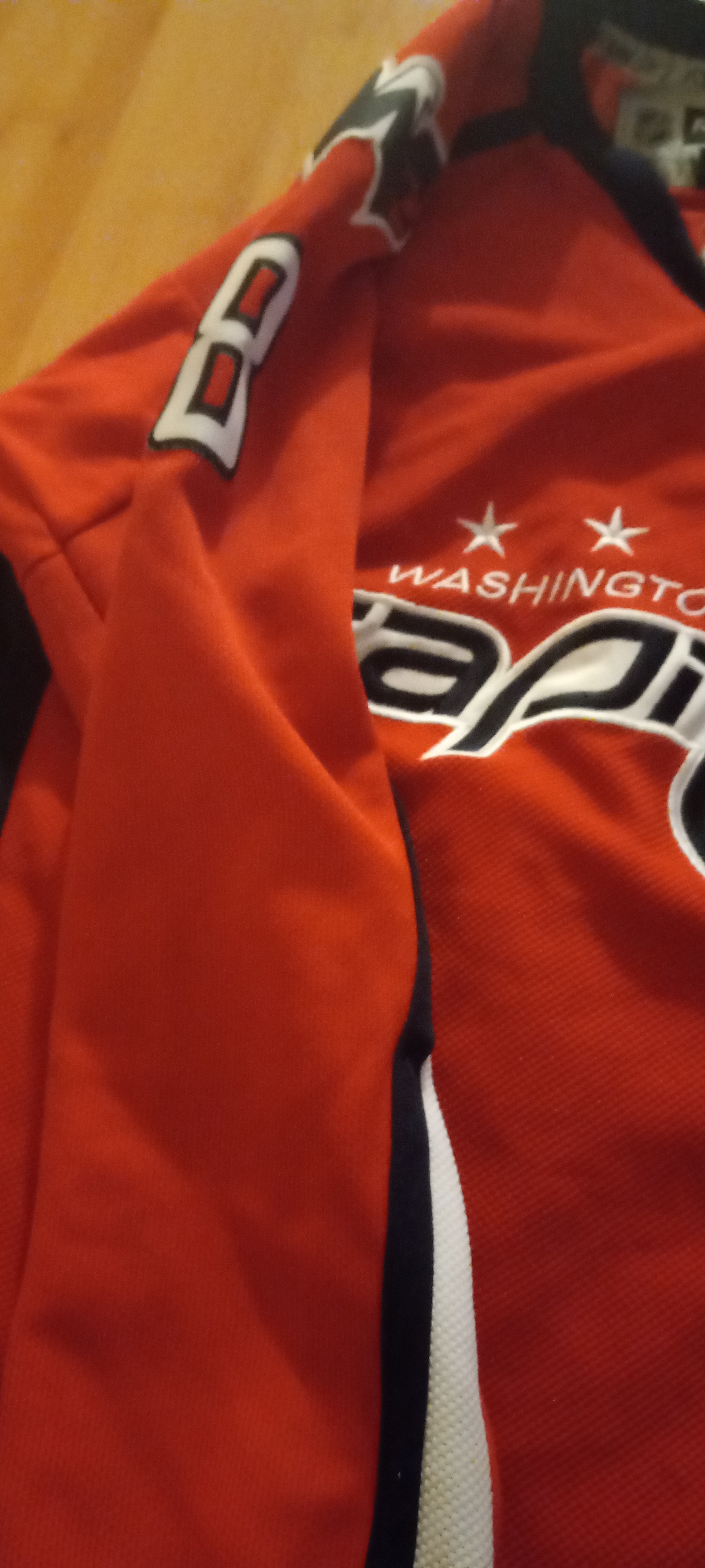 Alex ovechkin kids size L-XL Washington capitals reebok authentic hockey jersey