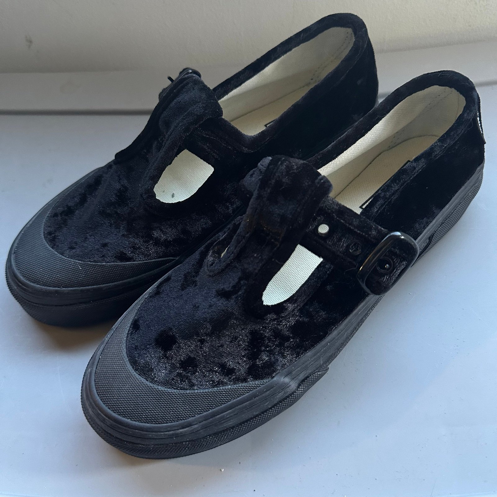 Vans Mary Jane Crushed Velvet Creeper Shoe