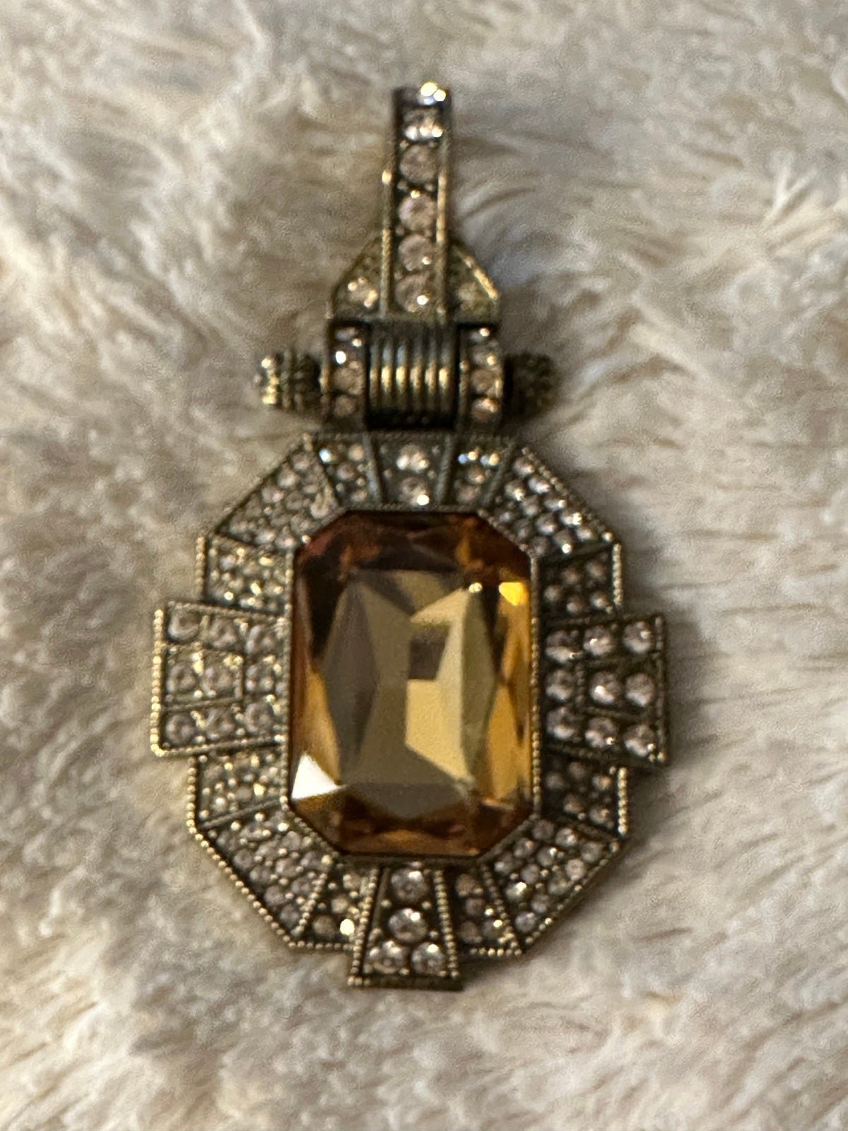 heidi daus pendant bronze Estate Jewerly