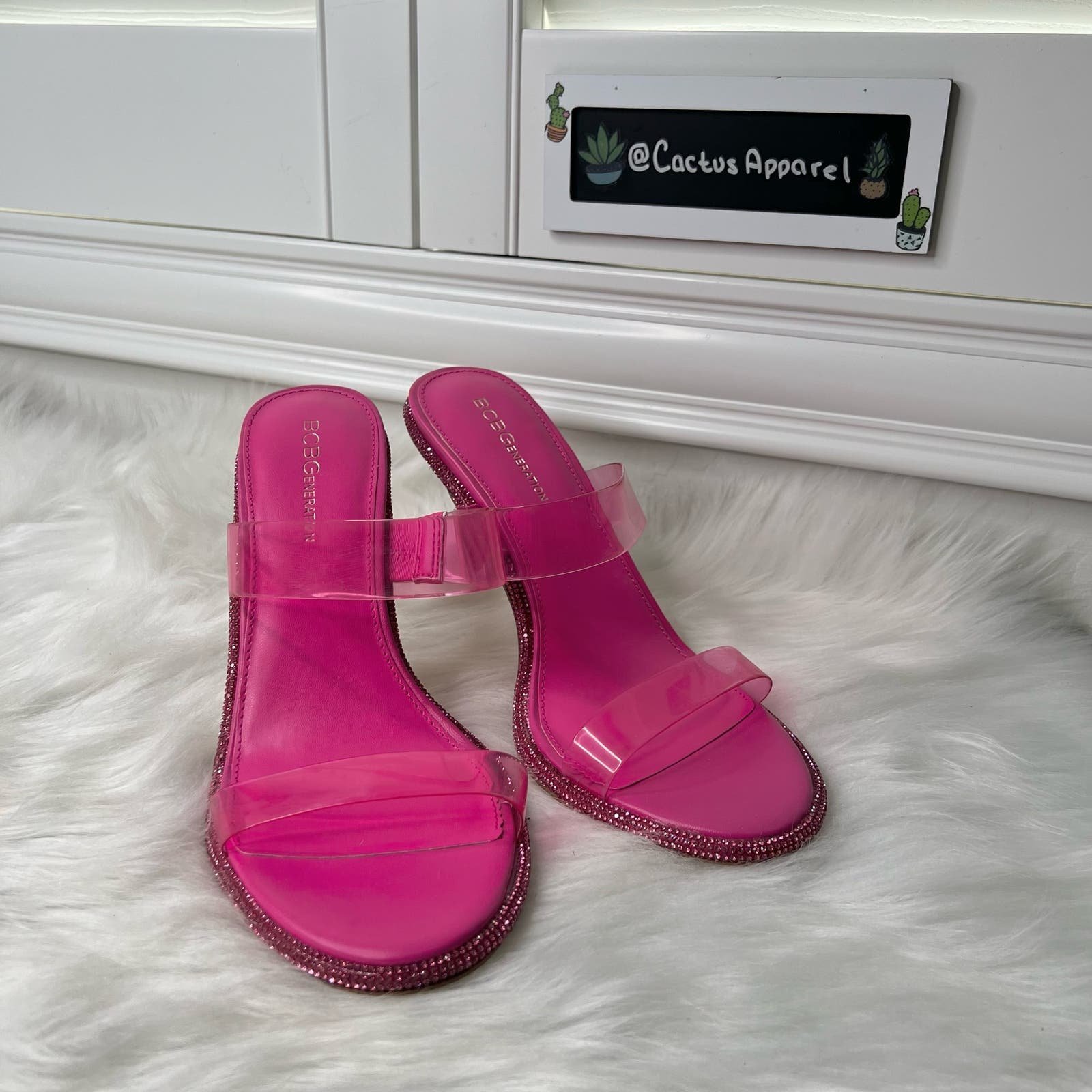 New Women’s BCBGeneration Tenia With Translucent Straps And Rhinestones Size 9.5