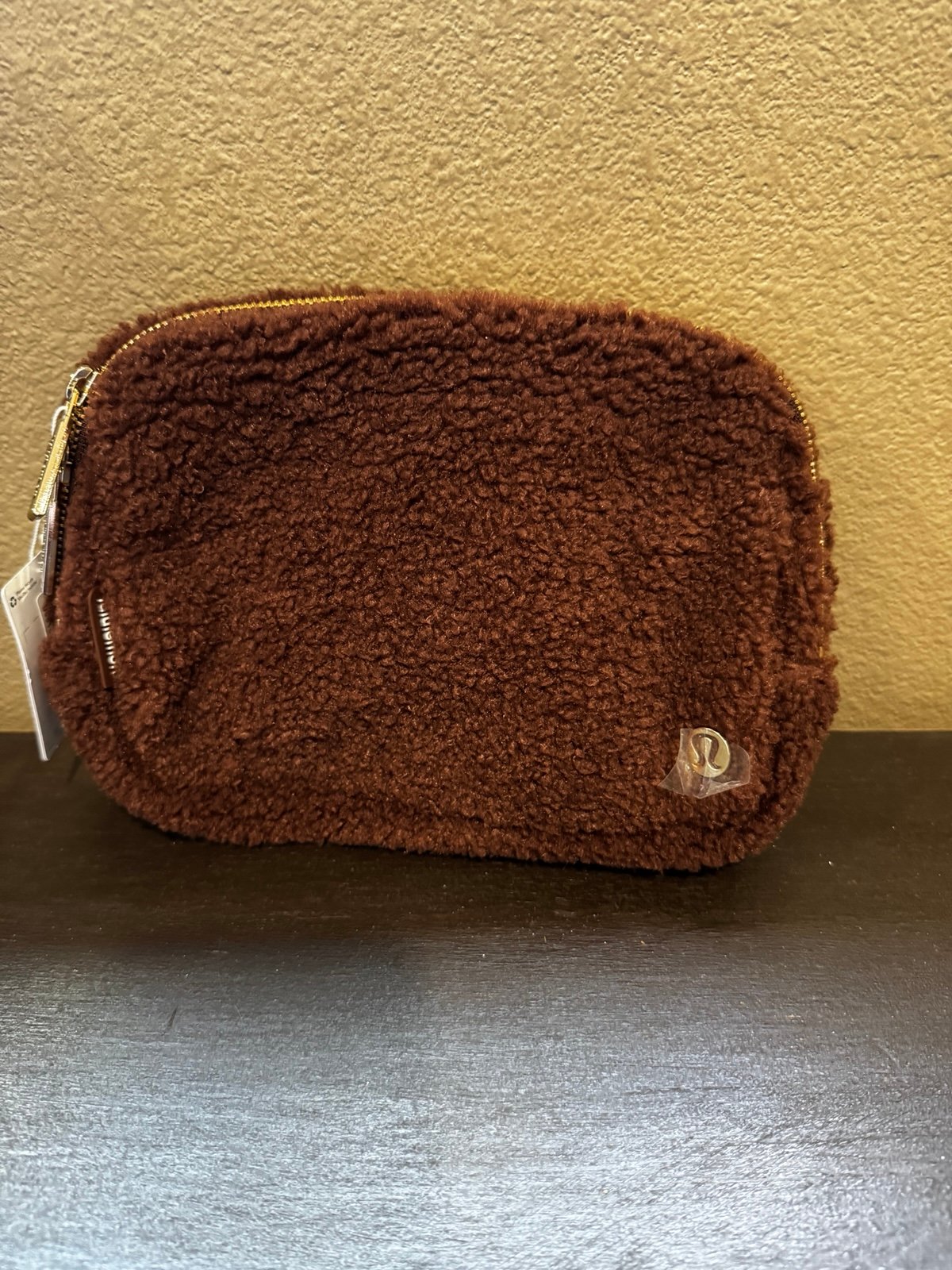 Lululemon everywhere belt bag