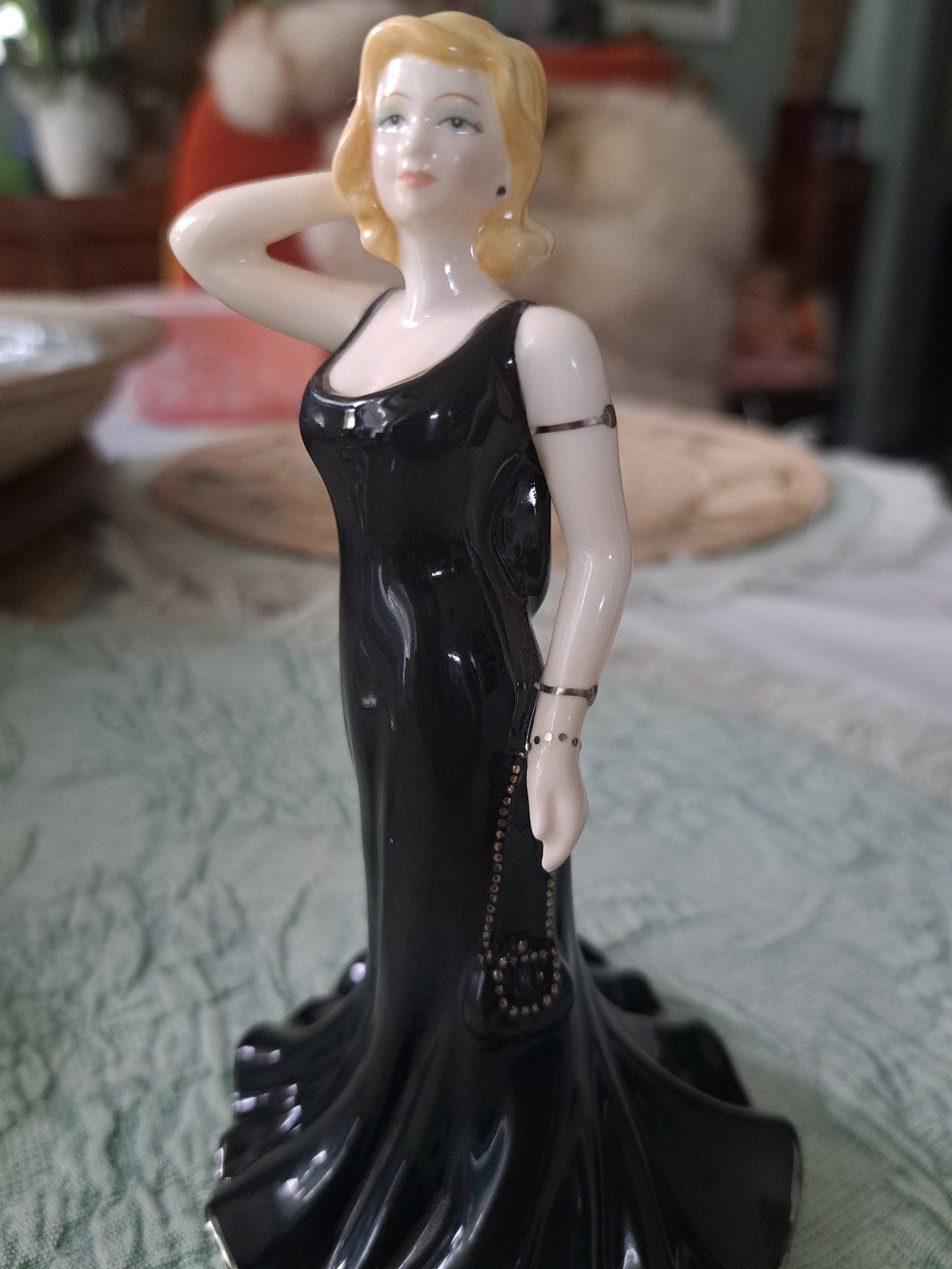 ROYAL DOULTON Celebration, From The Heart Black DRESS. Bone China