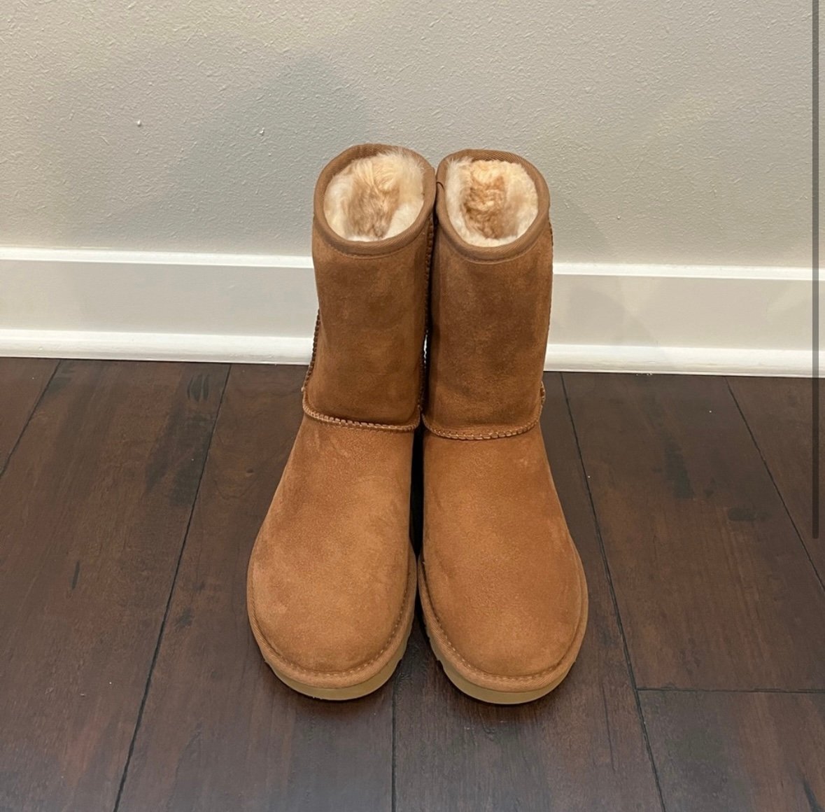 UGG Classic Short II Boots!